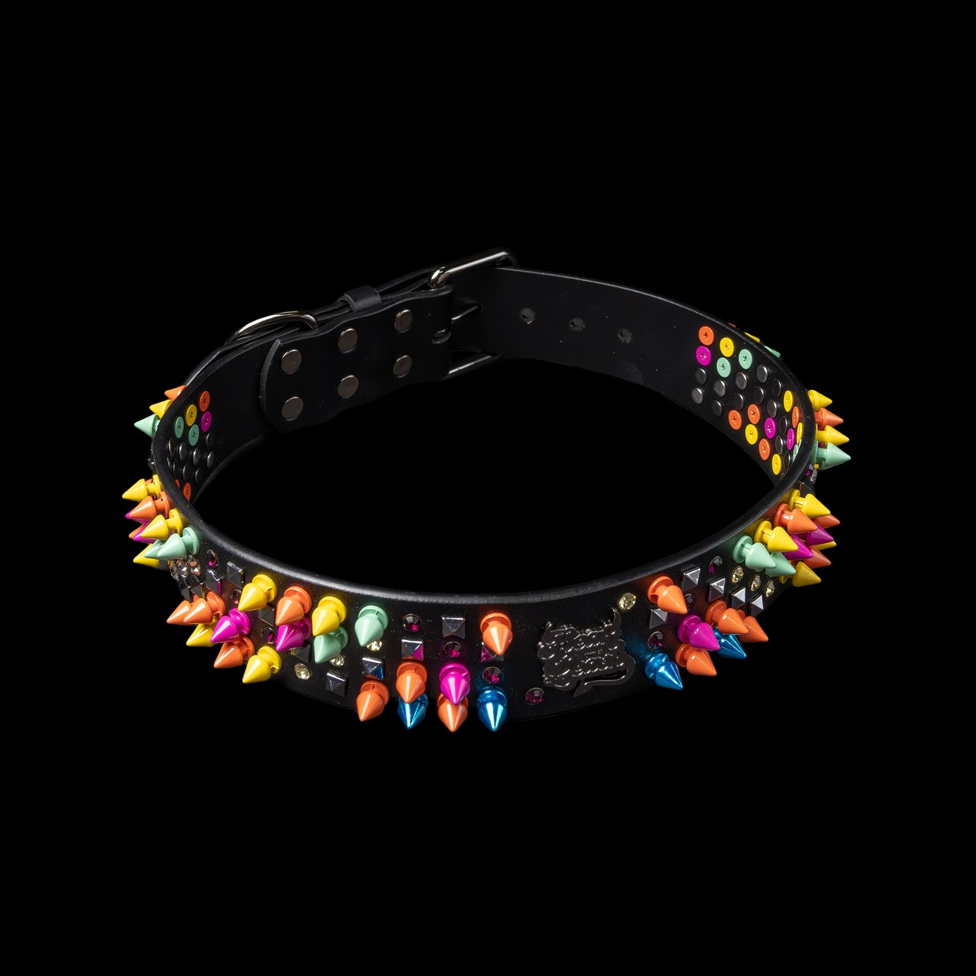 Punk-Style Spiked Collars for Dogs: What to Know